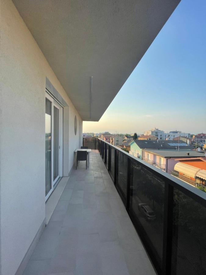 Woody Green Charming Apartments - Agenzia Cocal Caorle Eksteriør bilde